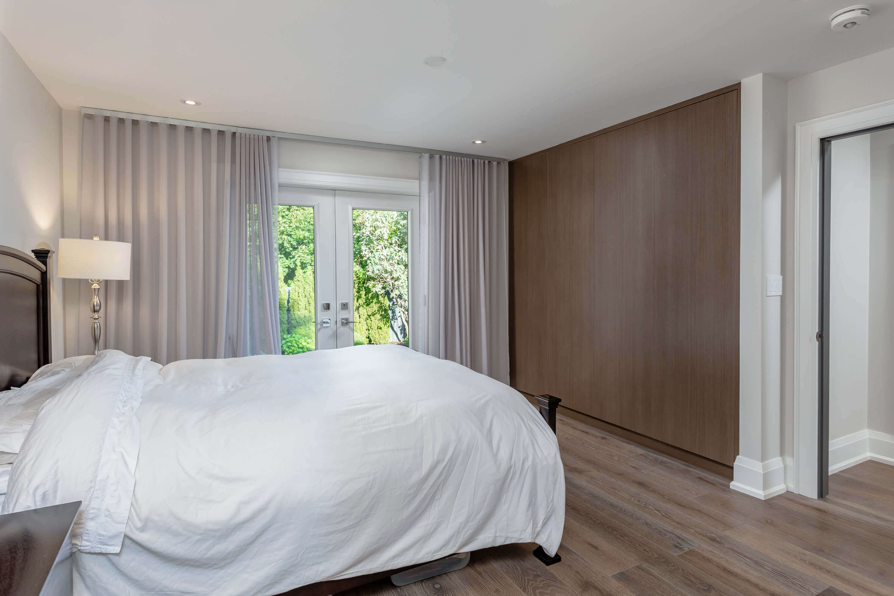 Mid-Etobicoke Bungalow